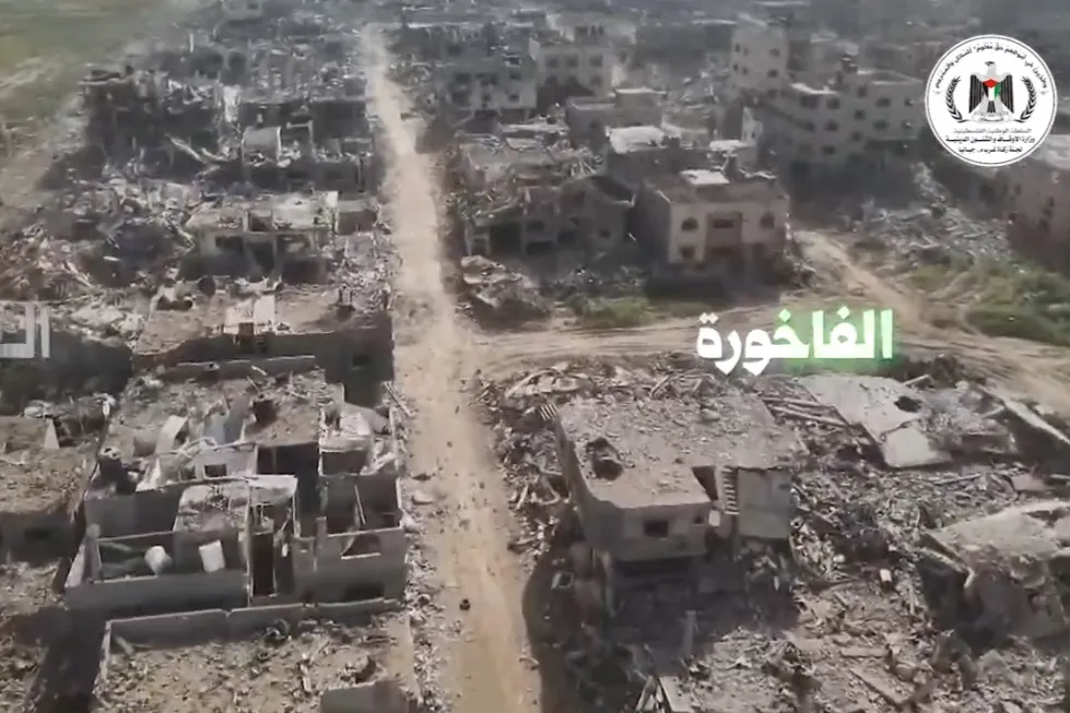 لجنة زكاة غرب معسكر جباليا تطلق حملة لجمع الزكاة والصدقات للسكان المحتاجين الذين أنهكتهم الحرب وأنهكهم النزوح والتشريد.